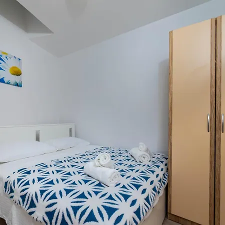 Blunest Apartman